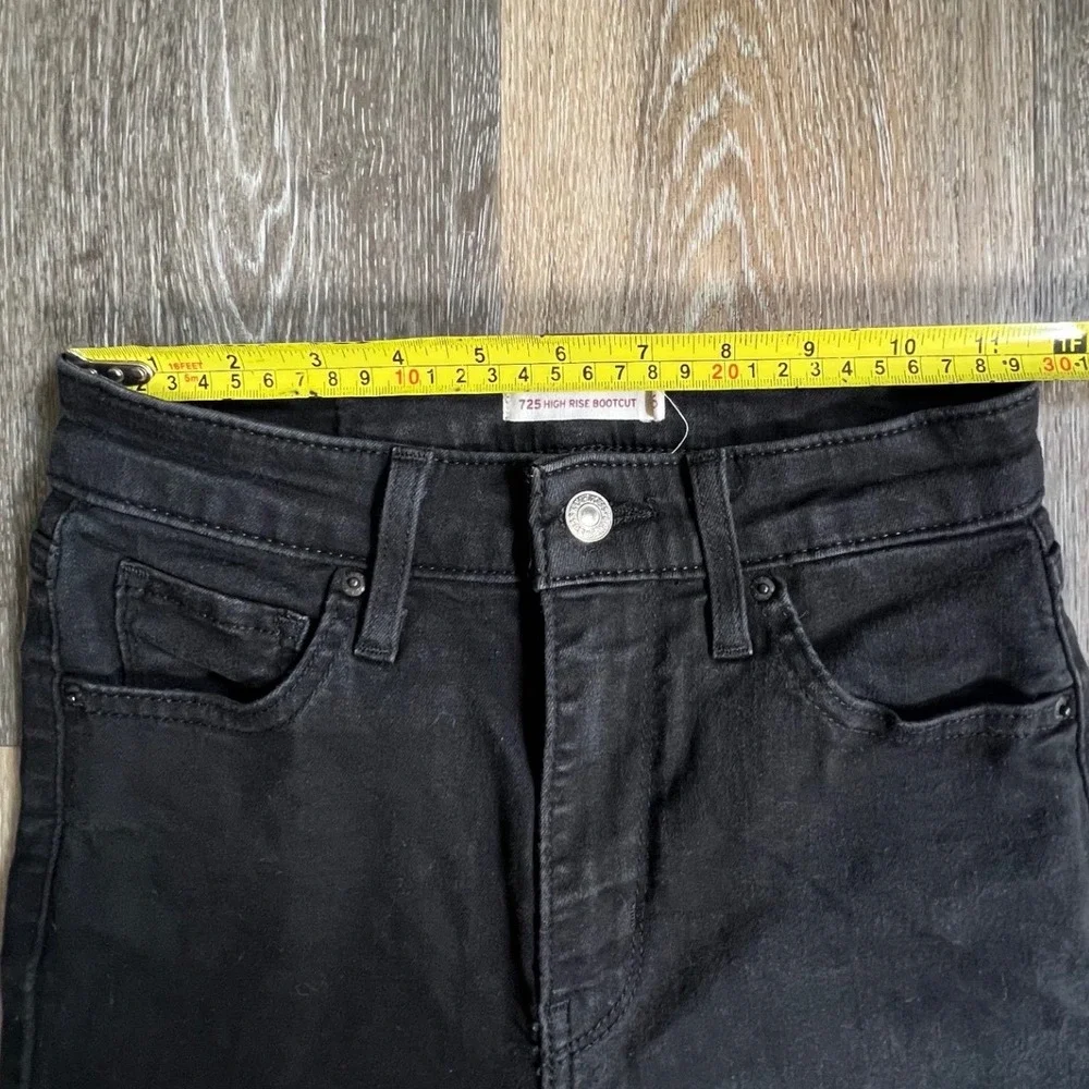Levi's 725 High Rise‎ Bootcut Jeans Women Size 26 Black Slim Fit Denim